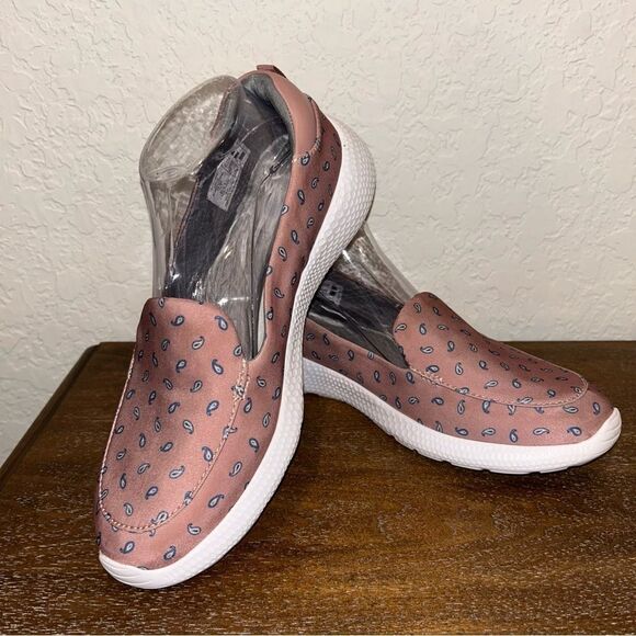 Lands’ End Paisley Print Slip On Casual Comfort Shoes - Picture 1 of 9